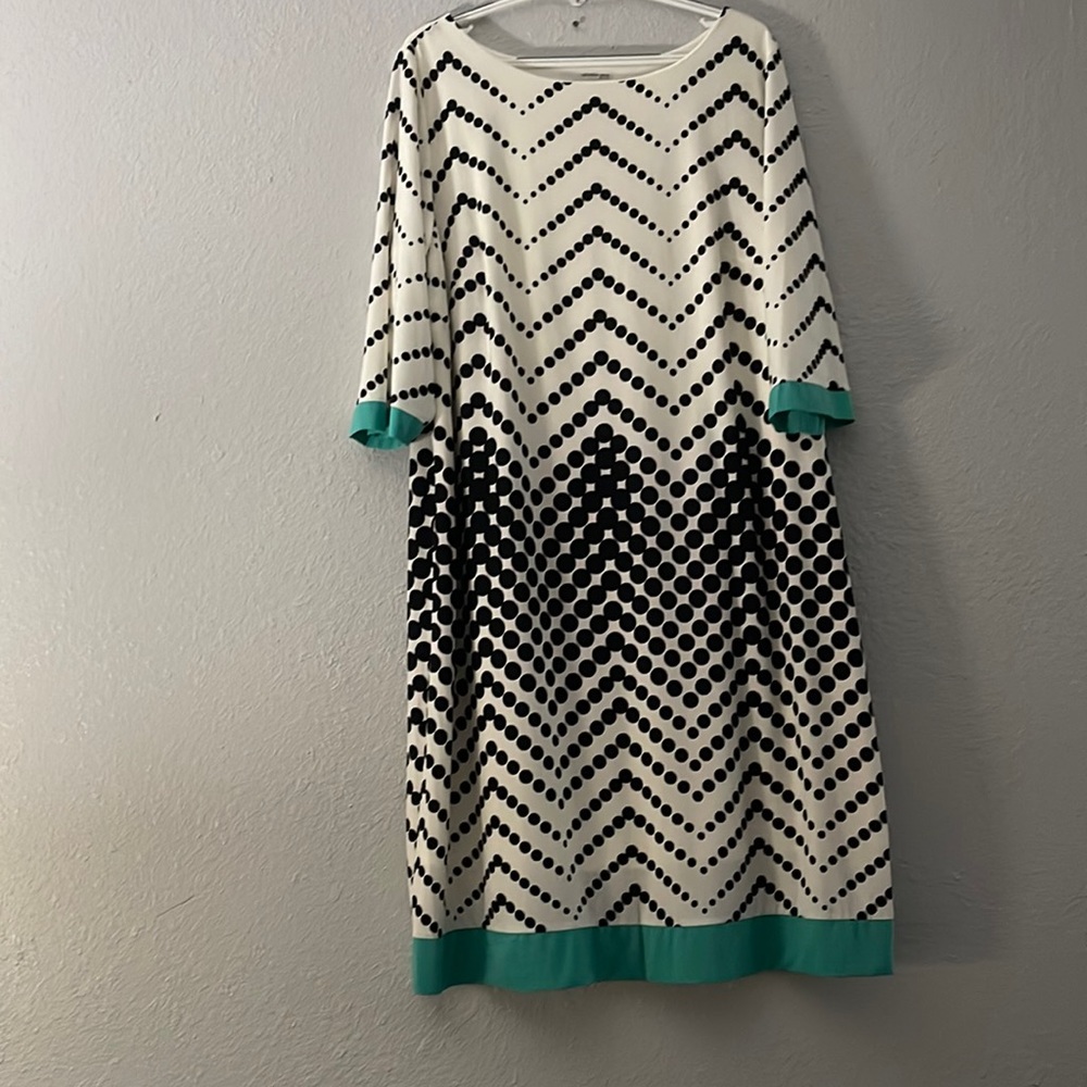 Multi color dress. Black/white with teal accent. Long sleeve. Size 2x new